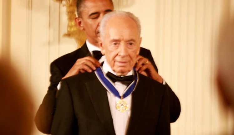 Shimon Peres