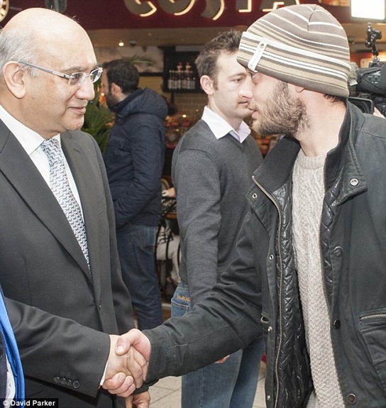 Keith Vaz turns up at Luton airport to officially welcome the eastern invaders come to undercut the wages of the indigenous British people.