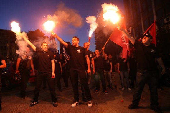 Golden-Dawn-attacks-PAOK-fans-in-Thessaloniki