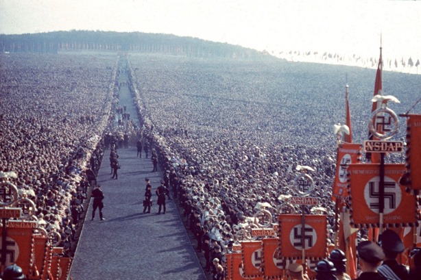 02-nazi-rally-1937