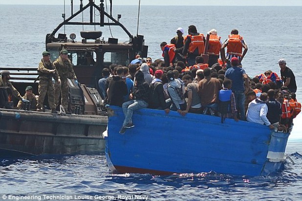 29F0062900000578-3137782-Britain_has_now_rescued_3823_migrants_in_total_since_it_s_deploy-a-8_1435181048767