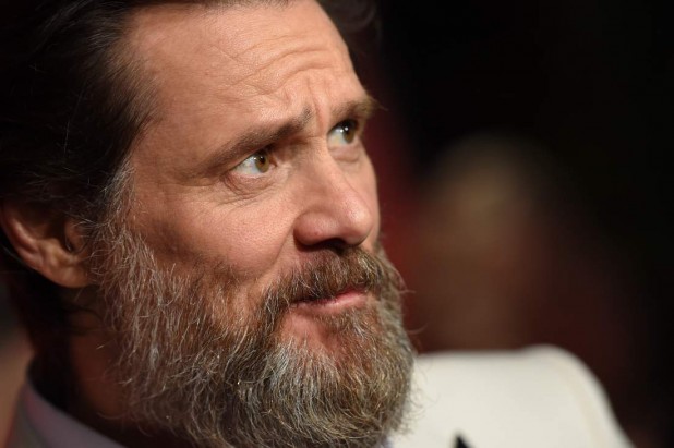 Jim Carrey has gone all hipster beardo.