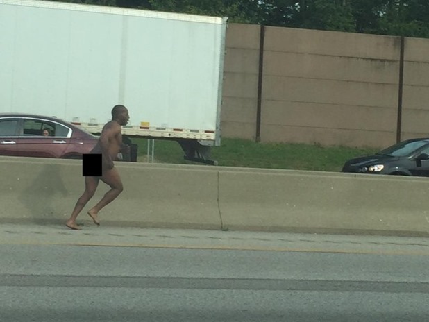 WCPO_naked_man2_1438819011109_22348743_ver1.0_640_480