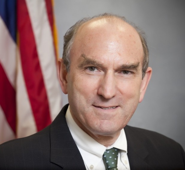 Jewish Kike Elliot Abrams openly refuses to trim his eyebrows as he enjoys the fact that they make him look like an evil wizard.
