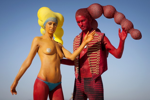 london_scott_balloonheads_burningman_2012