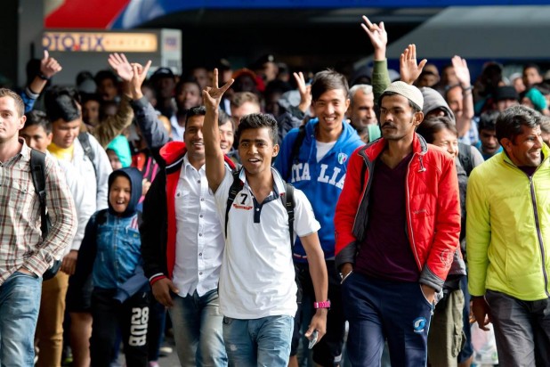 migrant3_8262352cf9ef8ff997a221ccb36e7058.nbcnews-fp-1200-800