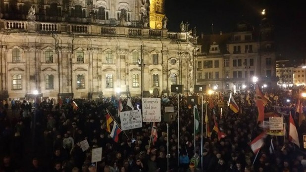 Pegida-7-dec-15-MAIN-04