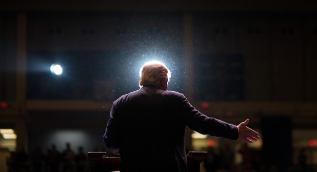 151209-shafer-trump-ap