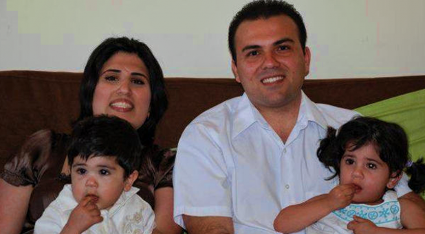 True American Greasebag Saeed Abedini with his real kebab family of true Americans