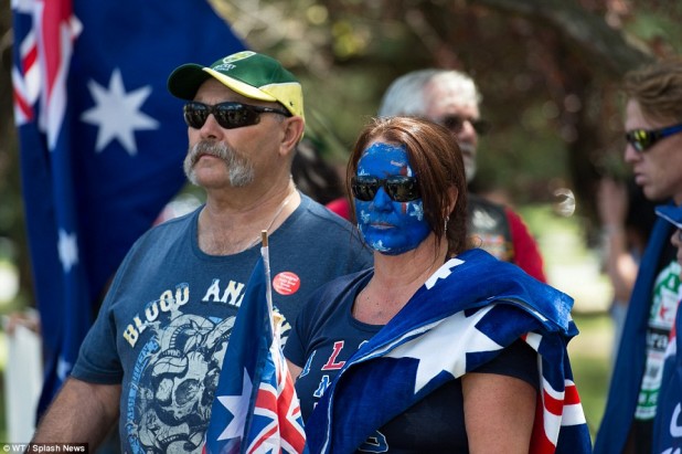 30EF6E0900000578-3435093-A_woman_covering_herself_in_Australian_flags_and_wearing_the_cou-a-16_1454797210360