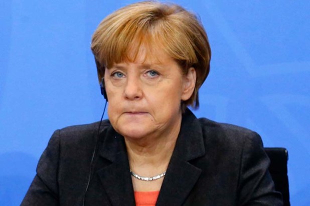 angela-merkel-re-L