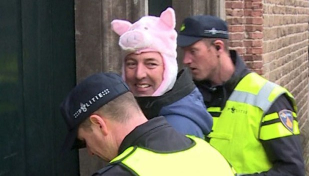 pig-hat