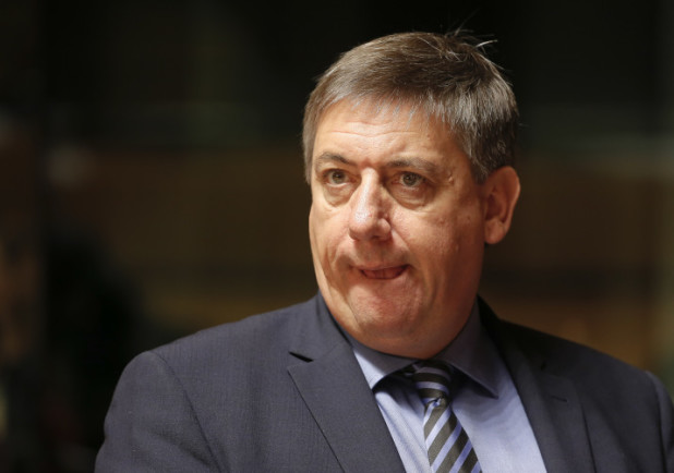 epa04968325 Belgian Interior Minister Jan Jambon at the start of the Justice and Home Affairs Council in Luxembourg, 08 October 2015. Ministers will discuss migration. EPA/JULIEN WARNAND