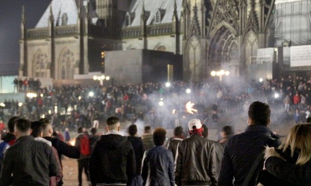 epa05089574 A picture made available on 06 January 2016 shows crowds of people outside Cologne Main Station in Cologne, Germany, 31 Decemeber 2015. The mayor of Cologne came under fire on 06 January after suggesting a code of conduct for women in response to a wave of sexual assaults likely committed by men of North African descent inflamed Germany's ongoing migration debate. The mass attacks took place on New Year's Eve near Cologne's main train station and included more than 90 alleged sexual assaults and one rape. EPA/MARKUS BOEHM