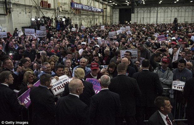 32EABED900000578-3527465-100_YARDS_LONG_The_space_where_Trump_spoke_is_officially_listed_-a-61_1460009091735