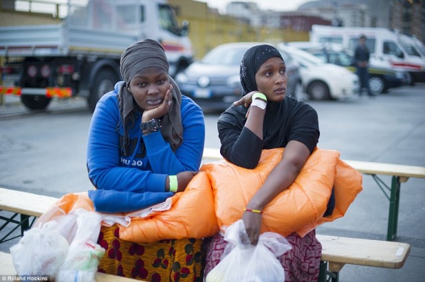 332B6D9400000578-3539484-Prevention_The_aim_to_to_ensure_that_migrants_are_picked_up_well-a-76_1460636876456