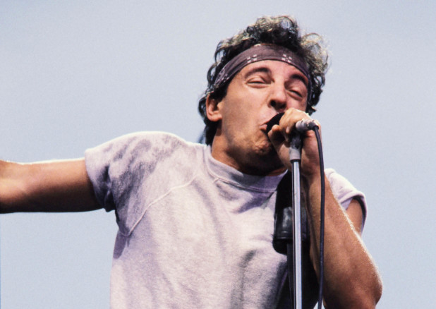 American Bruce Springsteen performs, on June 29, 1985 in La Courneuve, outside Paris. AFP PHOTO MICHEL GANGNE (Photo credit should read MICHEL GANGNE/AFP/Getty Images)