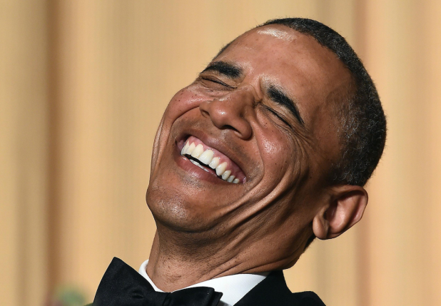 obama-laughing