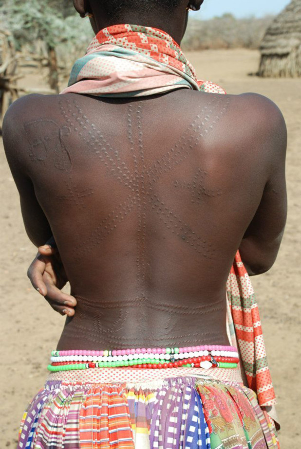 scarification_woman_south_sudan