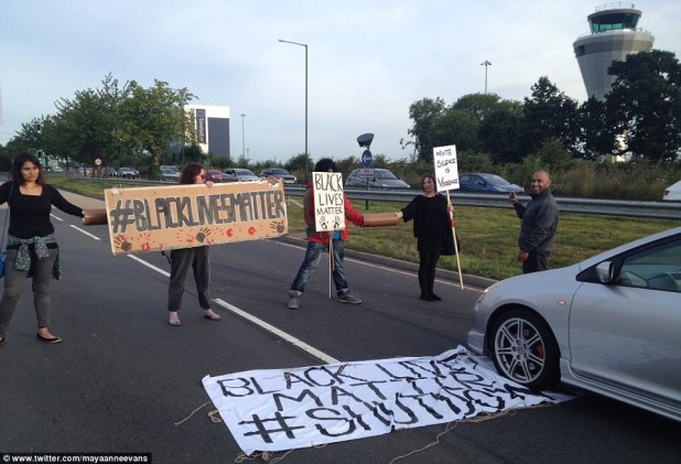 36E543A400000578-3725050-This_is_the_scene_near_Birmingham_airport_where_demonstrators_bl-m-95_1470389668205