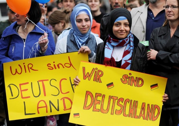 Proteste gegen Demonstration von Pro NRW in Solingen