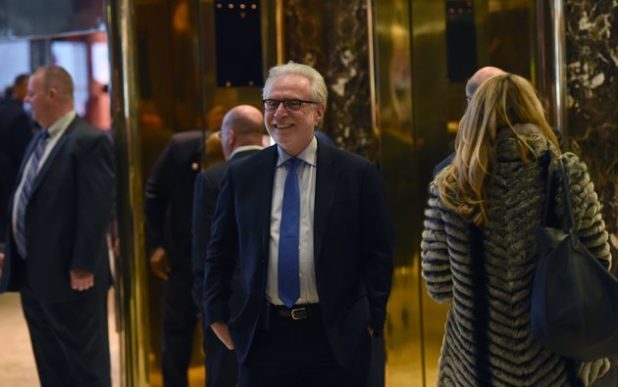 CNN Anchor Wolf Blitzer is seen at Trump Tower on another day of meetings scheduled for President-elect Donald Trump November 21, 2016 in New York. / AFP / TIMOTHY A. CLARY (Photo credit should read TIMOTHY A. CLARY/AFP/Getty Images)