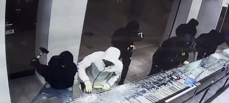 Diamonds, Nigga – Get Dat Shit