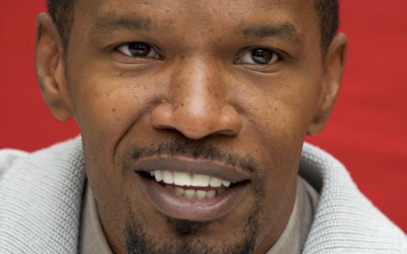 Offensive Black Bastard Jamie Foxx is Totally Braindead from the Vax! HA!