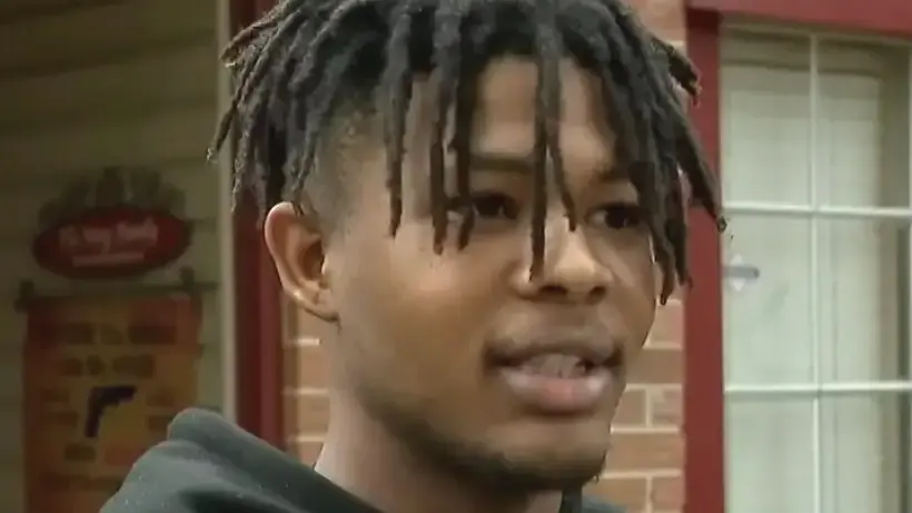 Watch: Teen Brute Punches Strangers at Texas Park for Social Media