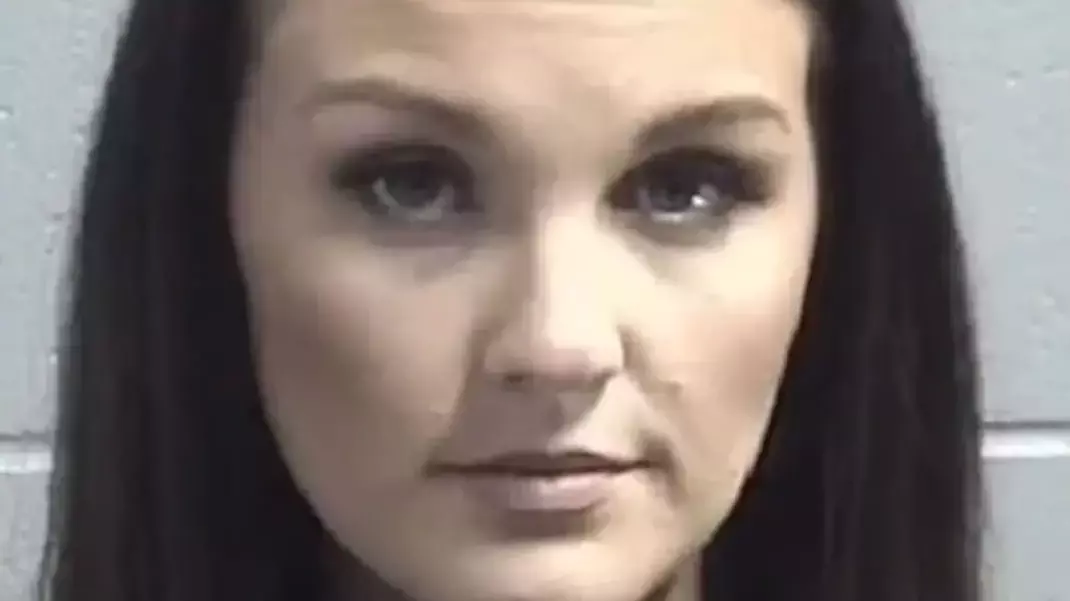 Female Christian School Teacher has Sex with Student in Pizza Hut’s Parking Lot