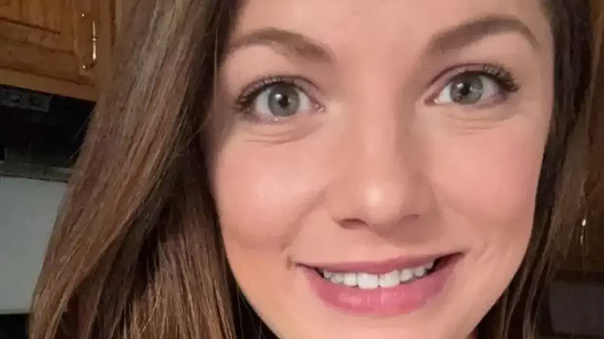 Female “Special Education” Teacher Charged After Having Sex with High School Student