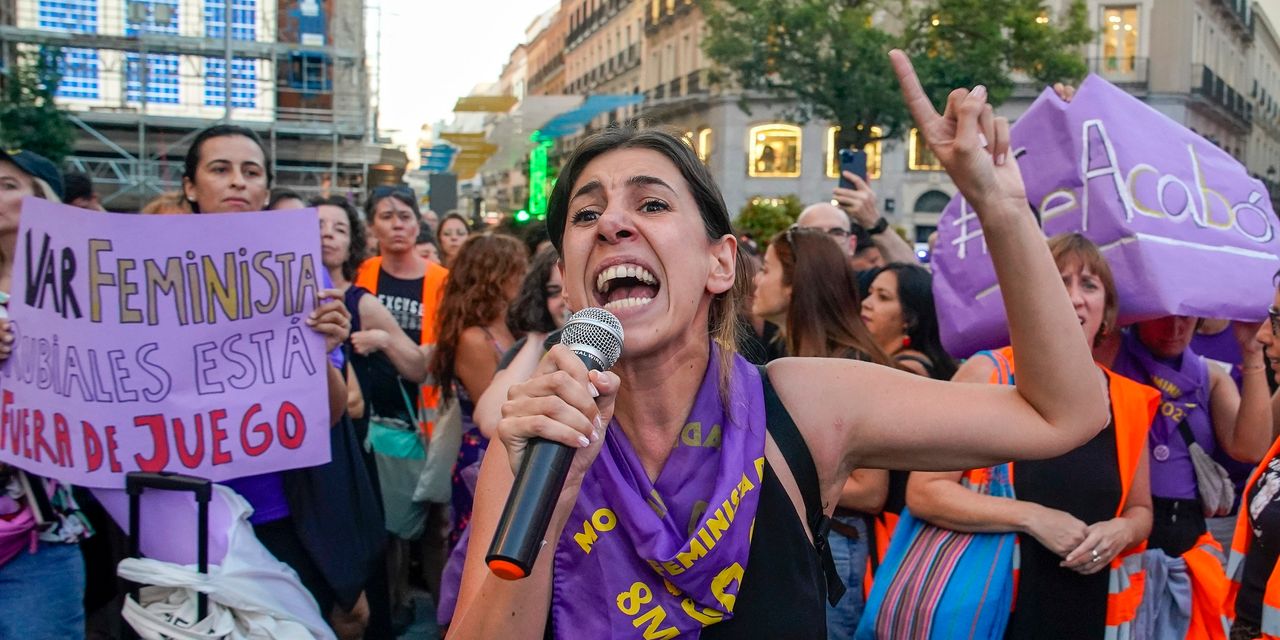 Spain: Country Hits Lowest Level of Births Since Records Began