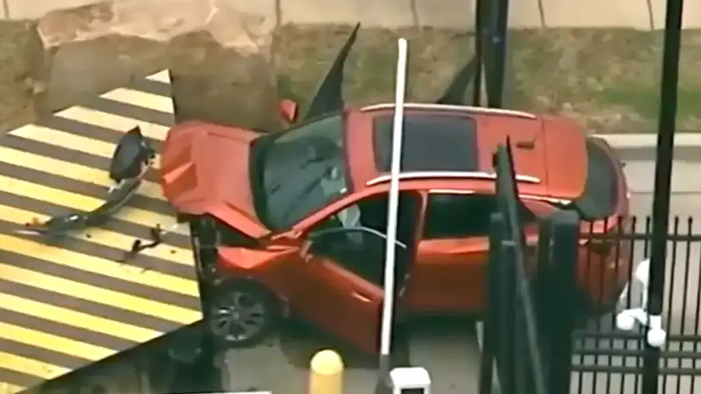 Atlanta: Driver Rams SUV Into Front Gate of FBI Headquarters