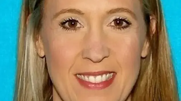 Nebraska: Police Catch Female Teacher Having Sex with Student in Car