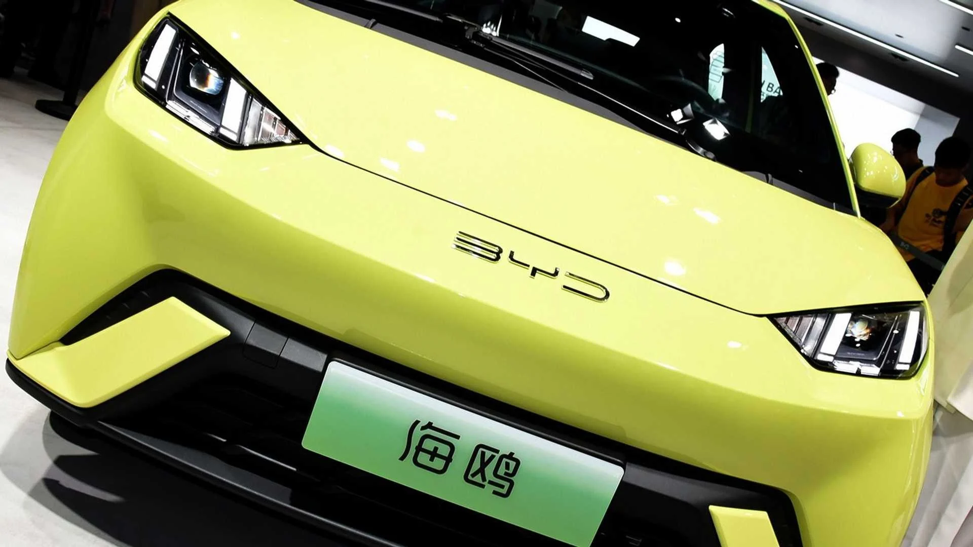 BYD has a Car with Working Self-Driving for $10,000 (Elon Charges $8,000 to Turn on Broken Self-Driving on a $60,000 Car)